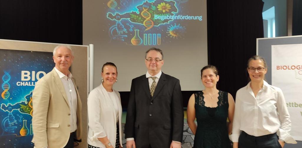 BIOC-26 Organisationsteam mit Ehrengästen
